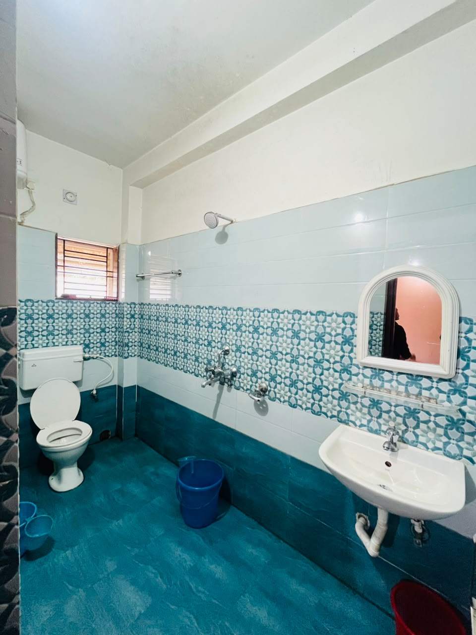 Guest House Washroom
